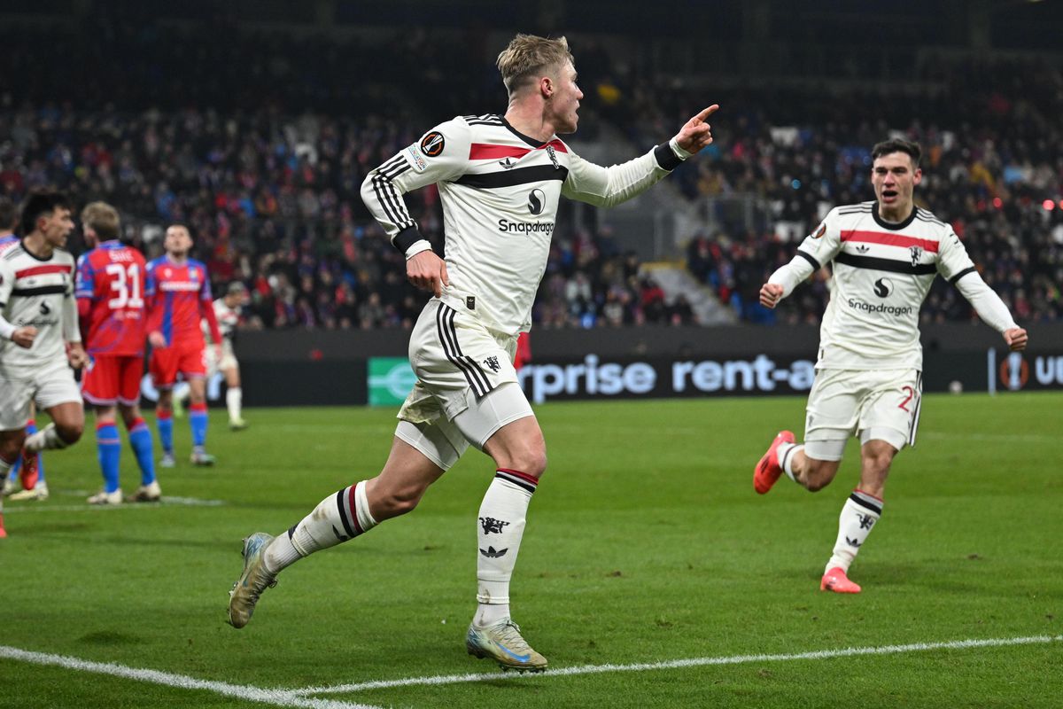 Kemenangan Dramatis: Manchester United Tundukkan Viktoria Plzen 2-1 dengan Gol Akhir Rasmus Hojlund